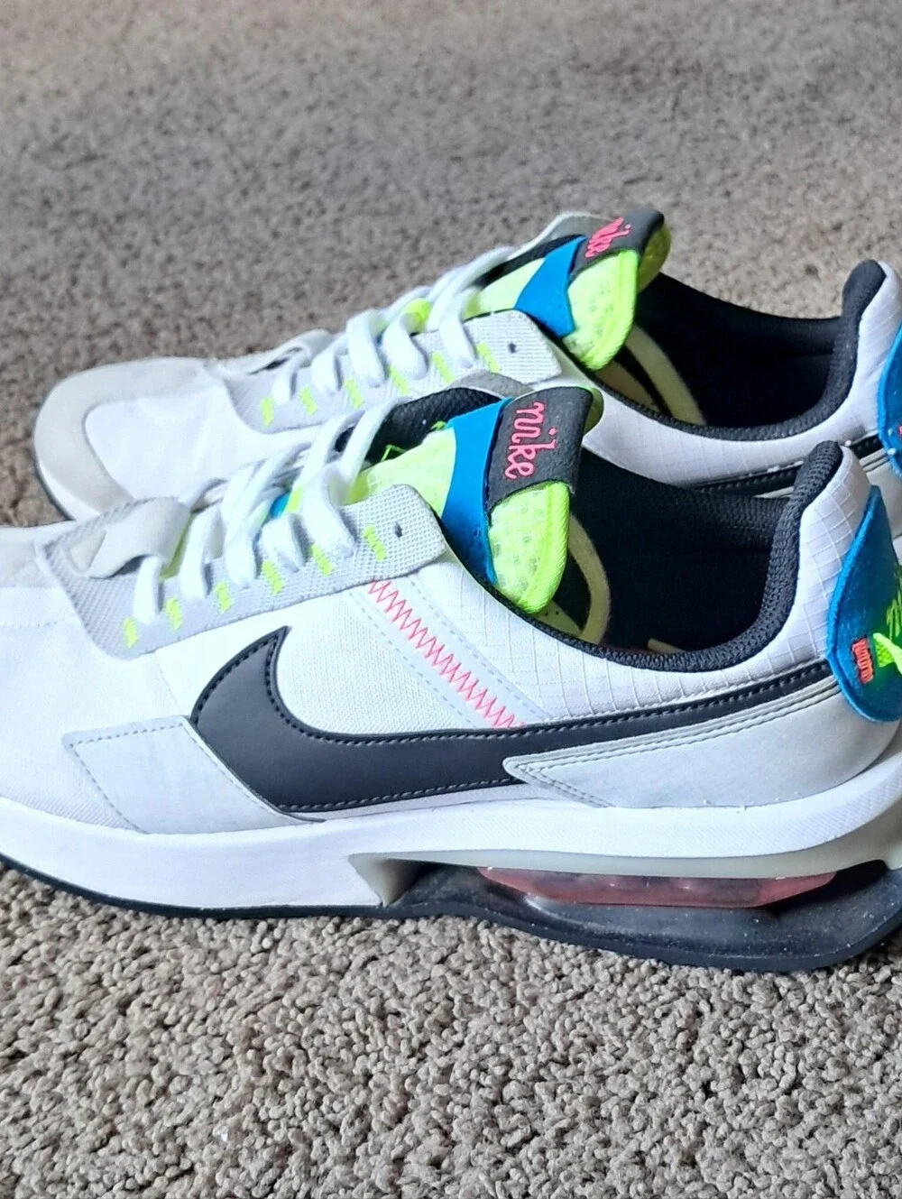 Nike Air Max Pre Day Shoes Men's 11 White Pure Platinum Volt Sneakers DZ4399-100